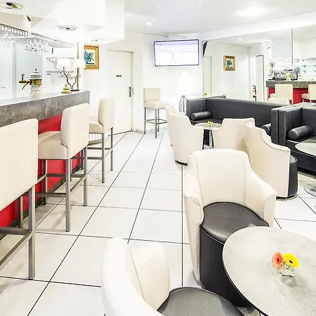 Notre Dame De France Hotel 3*