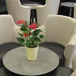 Notre Dame De France Hotell