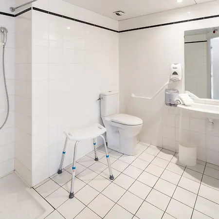 Hotel Notre Dame De France 3*