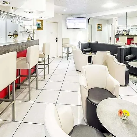 Hotel Notre Dame De France