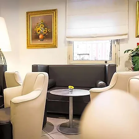 Notre Dame De France Hotel