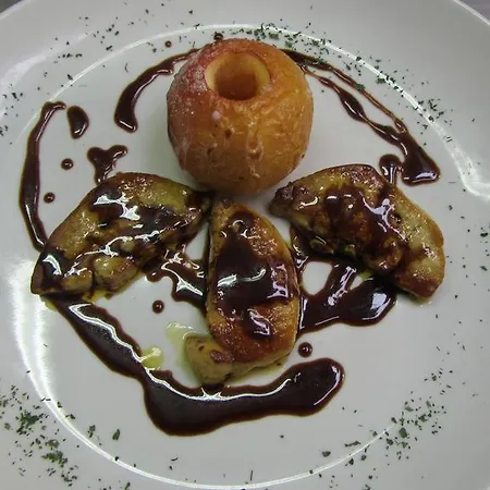 Notre Dame De France 호텔 3*