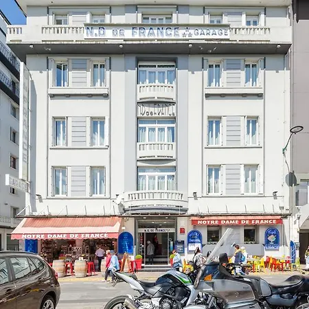 法国圣母院酒店