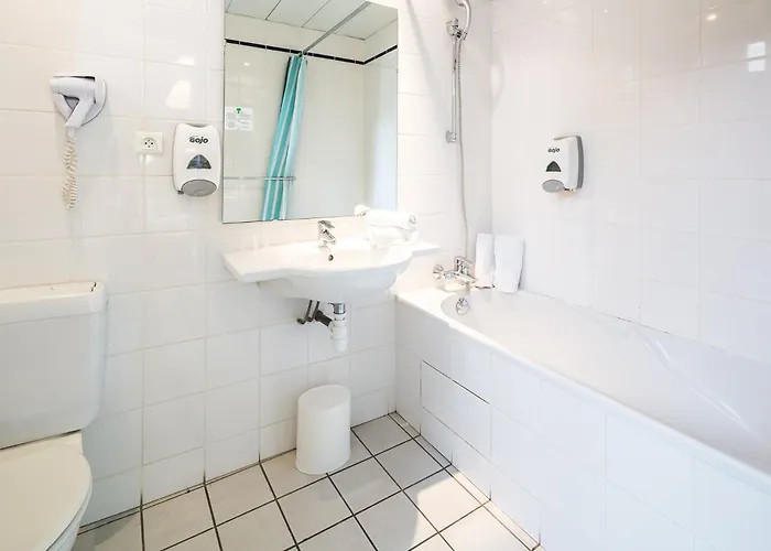 Notre Dame De France لورد