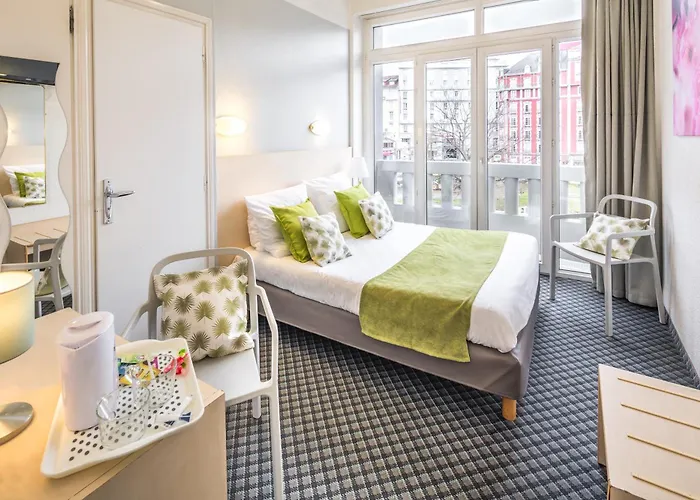 Notre Dame De France Otel