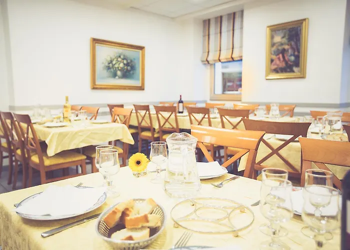 Notre Dame De France Otel 3*